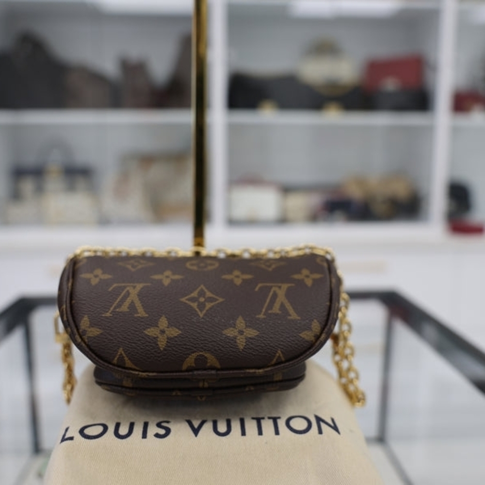 SOLD/TRADED‼️Louis Vuitton Monogram Crossbody with Gold Chain - Picture 5 of 6